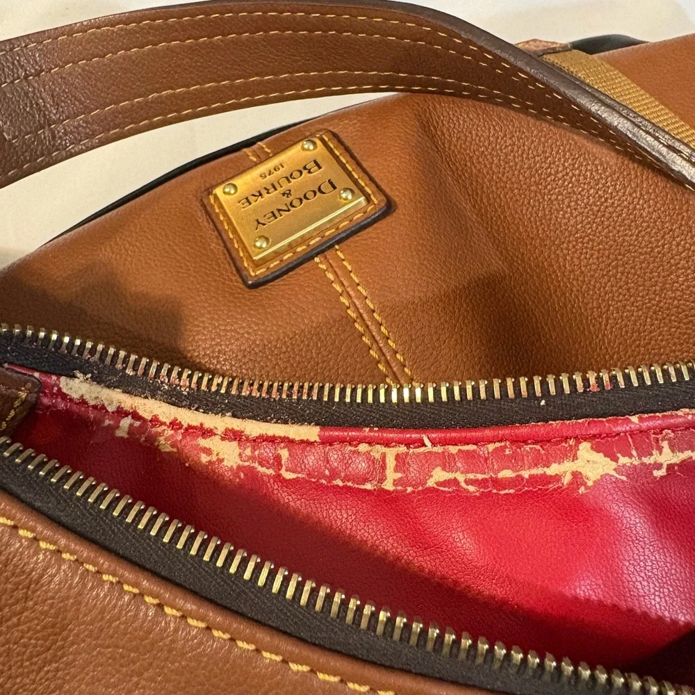 Dooney & Bourke brown black